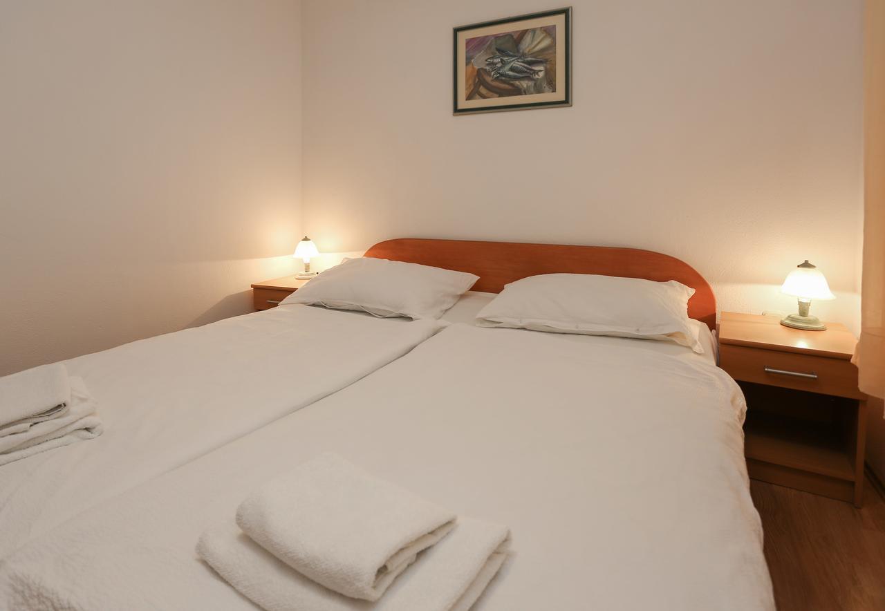 Apartments Laguna 2 Bol Extérieur photo